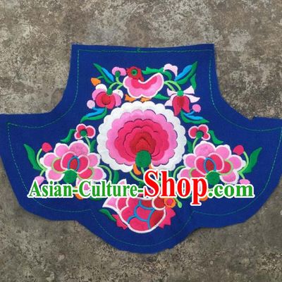 Chinese Traditional National Embroidered Peony Lotus Blue Dress Patch Embroidery Cloth Accessories