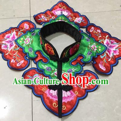 Chinese Traditional Embroidery Butterfly Green Shoulder Accessories National Embroidered Cloud Patch
