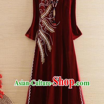 Chinese Traditional Tang Suit Embroidered Purplish Red Velvet Cheongsam National Costume Qipao Dress for Women