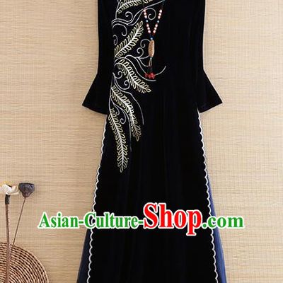 Chinese Traditional Tang Suit Embroidered Navy Velvet Cheongsam National Costume Qipao Dress for Women