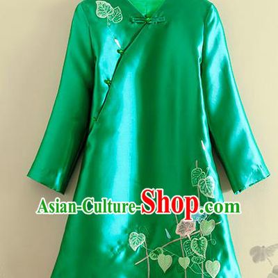 Chinese Traditional Tang Suit Embroidered Petunia Green Jacket National Costume Qipao Upper Outer Garment for Women