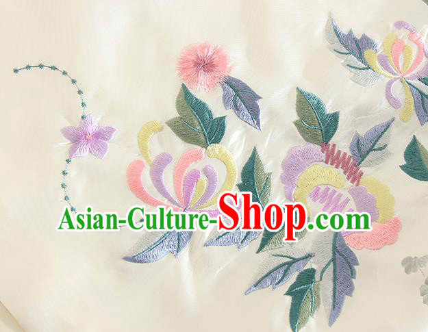 Chinese Traditional Tang Suit Embroidered White Satin Shirt National Costume Qipao Upper Outer Garment for Women Chinese Traditional Tang Suit Embroidered White Satin Shirt National Costume Qipao Upper Outer Garment for Women