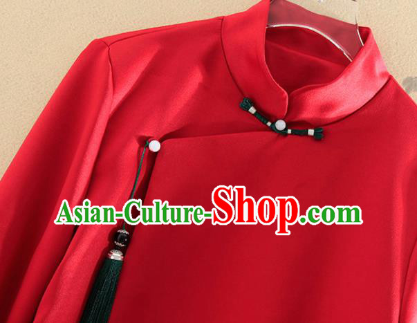Chinese Traditional Tang Suit Embroidered Red Cotton Wadded Jacket National Costume Qipao Upper Outer Garment for Women Chinese Traditional Tang Suit Embroidered Red Cotton Wadded Jacket National Costume Qipao Upper Outer Garment for Women