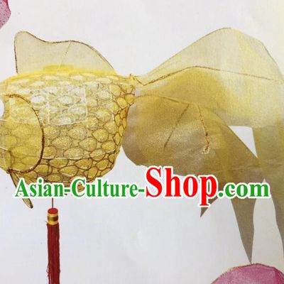 Chinese Traditional New Year Yellow Goldfish Palace Lantern Handmade Hanging Lantern Asian Ceiling Lanterns Ancient Lamp