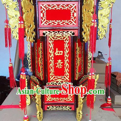 Chinese Traditional New Year Carving Dragon Wood Palace Lantern Asian Handmade Lantern Ancient Lamp