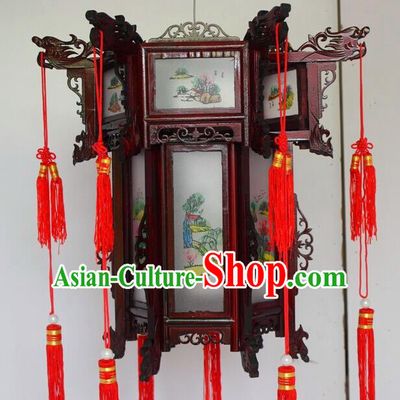 Chinese Traditional Carving Dragon Head Palace Lantern Asian New Year Handmade Lantern Ancient Lamp