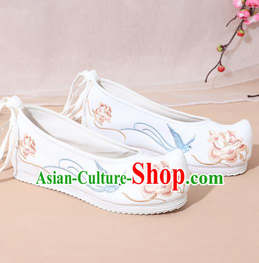 Chinese National Embroidered Peony White Shoes Ancient Traditional Princess Shoes Hanfu Shoes for Women Chinese National Embroidered Peony White Shoes Ancient Traditional Princess Shoes Hanfu Shoes for Women