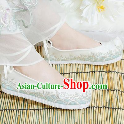 Chinese National Embroidered Waves White Shoes Ancient Traditional Princess Shoes Hanfu Shoes for Women