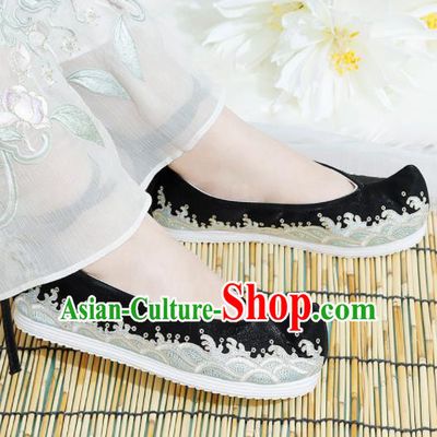 Chinese National Embroidered Waves Black Shoes Ancient Traditional Princess Shoes Hanfu Shoes for Women