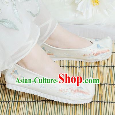 Chinese National Embroidered White Shoes Ancient Traditional Princess Shoes Hanfu Shoes for Women