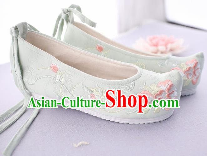 Traditional Chinese National Embroidered Green Shoes Ancient Princess Cloth Shoes Handmade Hanfu Shoes for Women Traditional Chinese National Embroidered Green Shoes Ancient Princess Cloth Shoes Handmade Hanfu Shoes for Women