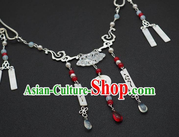 Traditional Chinese Handmade Court Shell Cloud Necklace Jewelry Accessories Ancient Princess Necklet for Women Traditional Chinese Handmade Court Shell Cloud Necklace Jewelry Accessories Ancient Princess Necklet for Women