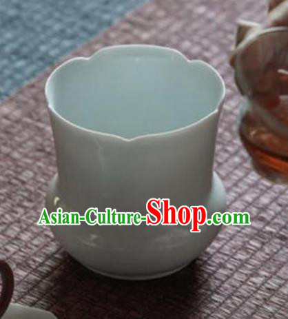 Chinese Classical Handmade Jingdezhen Shi Enamel Tea Cup Blue Porcelain Ceramics Teacup Chinese Classical Handmade Jingdezhen Shi Enamel Tea Cup Blue Porcelain Ceramics Teacup