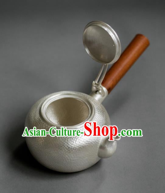 Traditional Chinese Handmade Kung Fu Teapot Silver Teapot Traditional Chinese Handmade Kung Fu Teapot Silver Teapot