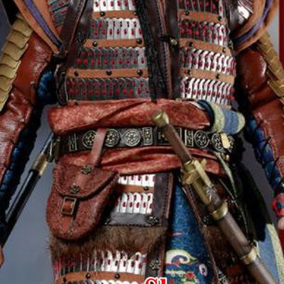 Chinese Ancient Cosplay General Yang Yuan Armor and Helmet Traditional Ming Dynasty Supreme Commander Costumes Complete Set for Men