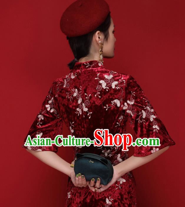 Chinese Traditional Tang Suit Red Pleuche Cheongsam National Costume Qipao Dress for Women Chinese Traditional Tang Suit Red Pleuche Cheongsam National Costume Qipao Dress for Women