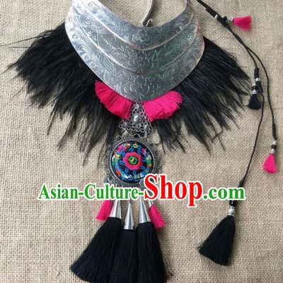 Chinese Traditional Ethnic Embroidered Necklace Accessories Nationality Silver Carving Phoenix Necklet for Women