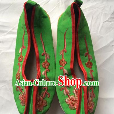 Chinese Beijing Opera Princess Green Shoes Traditional Peking Opera Diva Embroidered Shoes for Women