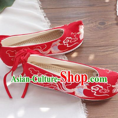 Traditional Chinese Embroidered Cloud Phoenix Red Shoes Handmade Cloth Shoes National Cloth Shoes for Women