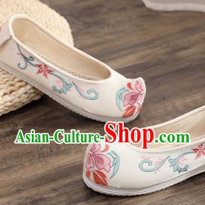 Traditional Chinese Embroidered White Shoes Handmade Cloth Shoes National Cloth Shoes for Women