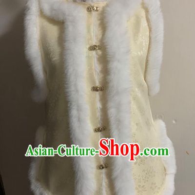 Chinese Ancient Nobility Lady Light Yellow Vest Traditional Ming Dynasty Princess Costume for Women