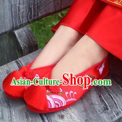 Traditional Chinese Embroidered Red Shoes Handmade Hanfu Wedding Shoes National Cloth Shoes for Women