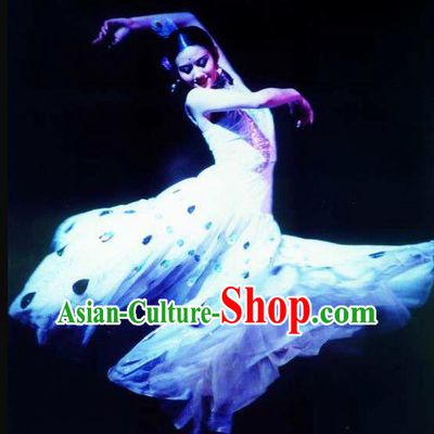 Chinese Dynamic Yunnan Peacock Dance White Dress Stage Performance Ethnic Costume for Women