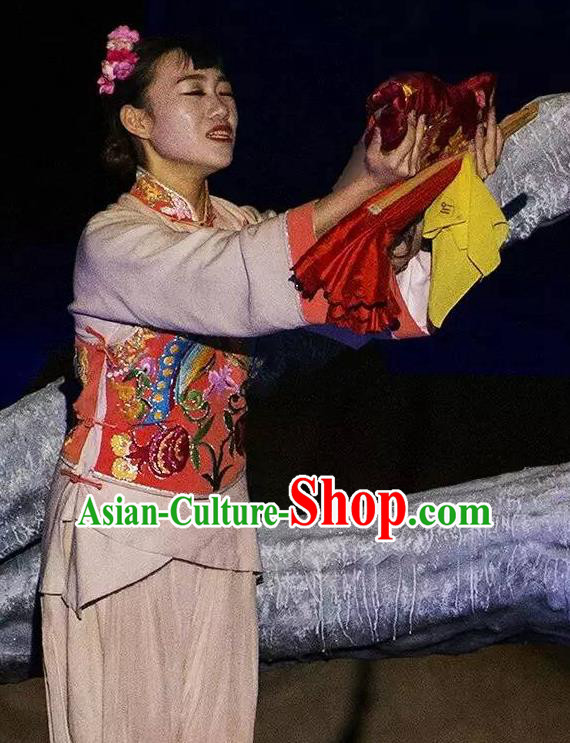 Chinese Sutras In The Golden Hill Folk Fan Dance Dress Stage Performance Costume and Headpiece for Women Chinese Sutras In The Golden Hill Folk Fan Dance Dress Stage Performance Costume and Headpiece for Women