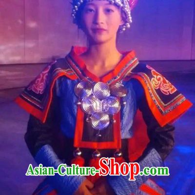 Chinese Xijiang Grand Ceremony Miao Nationality Dance Wedding Dress Stage Performance Costume and Headpiece for Women
