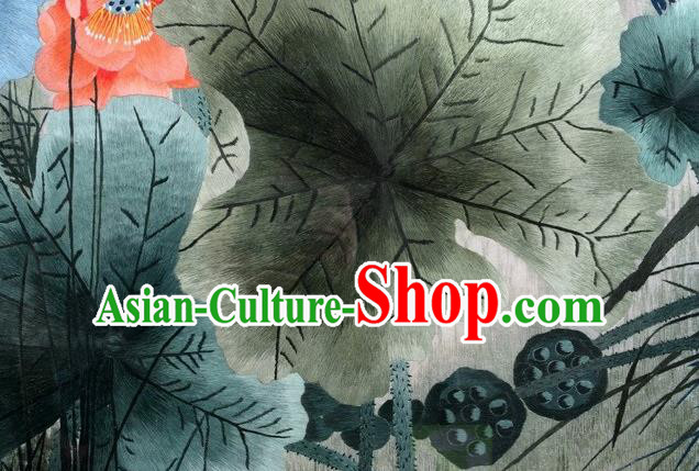 Traditional Chinese Handmade Suzhou Embroidery Lotus Wall Picture Embroidered Scroll Embroidery Craft Traditional Chinese Handmade Suzhou Embroidery Lotus Wall Picture Embroidered Scroll Embroidery Craft