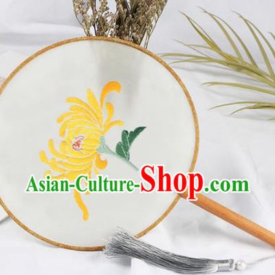 Chinese Traditional Handmade Embroidery Chrysanthemum Round Fan Embroidered Palace Fans
