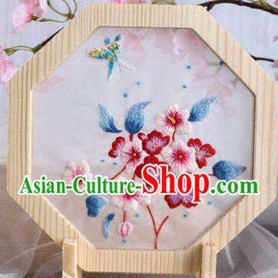 Chinese Traditional Suzhou Embroidery Plum Blossom Decoration Embroidered Craft