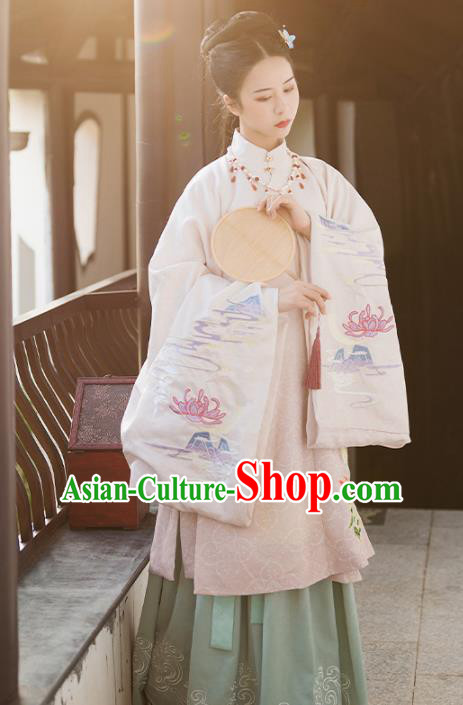 Traditional Chinese Ming Dynasty Royal Dowager Embroidered Hanfu Dress Ancient Nobility Countess Replica Costume for Women Traditional Chinese Ming Dynasty Royal Dowager Embroidered Hanfu Dress Ancient Nobility Countess Replica Costume for Women