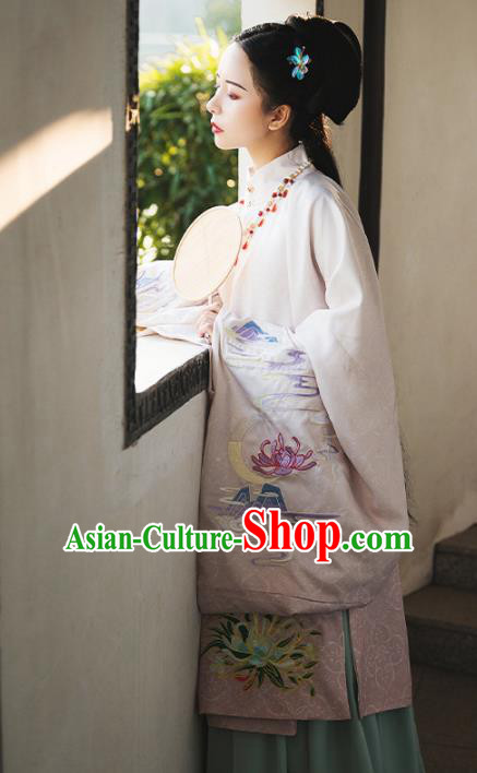 Traditional Chinese Ming Dynasty Royal Dowager Embroidered Hanfu Dress Ancient Nobility Countess Replica Costume for Women Traditional Chinese Ming Dynasty Royal Dowager Embroidered Hanfu Dress Ancient Nobility Countess Replica Costume for Women