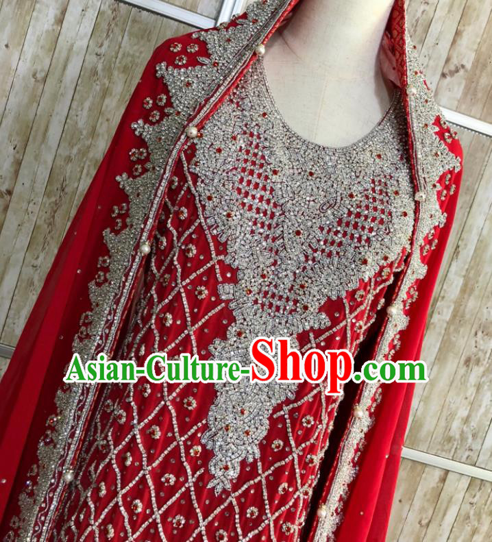 South Asia Pakistan Court Muslim Bride Embroidered Red Dress Traditional Pakistani Hui Nationality Islam Wedding Costumes for Women South Asia Pakistan Court Muslim Bride Embroidered Red Dress Traditional Pakistani Hui Nationality Islam Wedding Costumes for Women