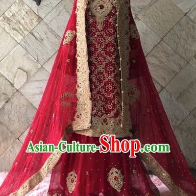 Asian  Indian Court Bride Embroidered Red Veil Wedding Dress Traditional   India Hui Nationality Costumes for Women