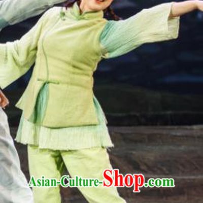 Flowers and Trumpeter Traditional Chinese Hui Nationality Green Dress Stage Show Costume and Headwear for Women