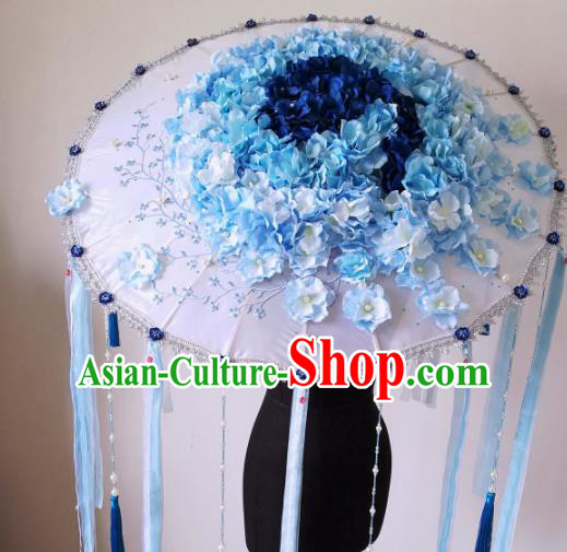 Traditional Chinese Classical Blue Flowers Umbrella Ancient Hanfu Tassel Umbrellas for Women Traditional Chinese Classical Blue Flowers Umbrella Ancient Hanfu Tassel Umbrellas for Women