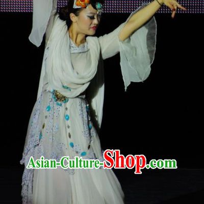 Chinese Tamrac Heaven Classical Dance White Dress Stage Performance Costume and Headpiece for Women