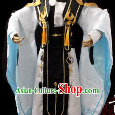 Traditional Chinese Cosplay Taoist Priest White Clothing Ancient Swordsman Costume for Men