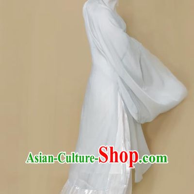 Chinese Ming Dynasty Light Green Chiffon Cloak Ancient Female Swordsman Knight Costume for Women