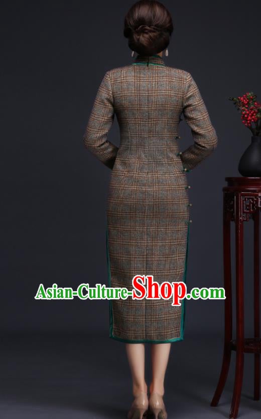 Traditional Chinese Grey Woolen Cheongsam Mother Tang Suit Qipao Dress for Women Traditional Chinese Grey Woolen Cheongsam Mother Tang Suit Qipao Dress for Women