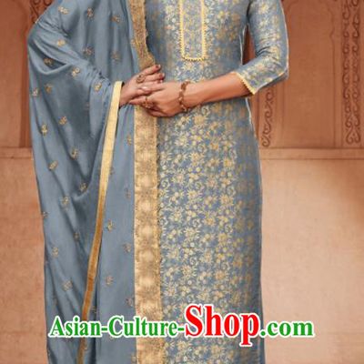 Asian Indian Punjabis Bride Light Blue Blouse and Pants India Traditional Lehenga Choli Costumes Complete Set for Women