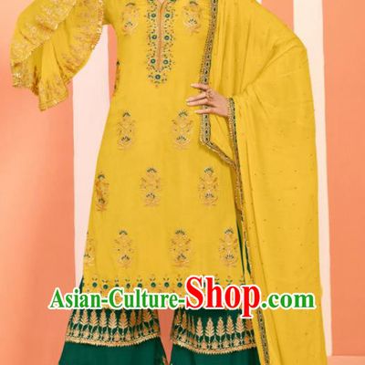 Asian Indian Embroidered Faux Georgette Yellow Blouse and Green Pants India Traditional Lehenga Choli Costumes Complete Set for Women