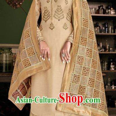 Asian Indian Punjabis Embroidered Ginger Tussar Silk Blouse and Pants India Traditional Lehenga Choli Costumes Complete Set for Women