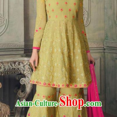 Asian Indian Punjabis Light Green Blouse and Pants India Traditional Lehenga Choli Costumes Complete Set for Women