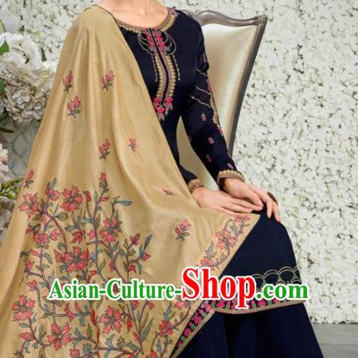 Traditional Indian Lehenga Embroidered Navy Blouse and Pants Asian India Punjab National Costumes for Women