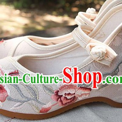 Chinese National White Shoes Traditional Hanfu Shoes Opera Shoes Embroidered Shoes for Women