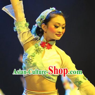Chinese Impression of Suzhou Folk Dance Dress Stage Performance Costume and Headpiece for Women