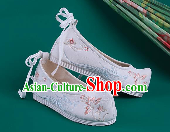 Chinese Traditional Embroidered Bird Lotus White Shoes Hanfu Shoes Princess Shoes for Women Chinese Traditional Embroidered Bird Lotus White Shoes Hanfu Shoes Princess Shoes for Women
